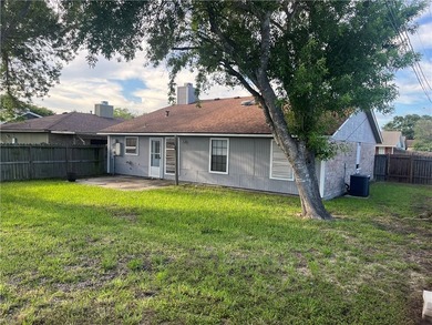 Great neighborhood andfloor plan. Needs some tlc but priced - photo 3