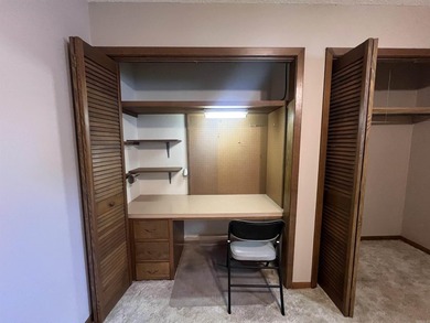 Move right into this beautifully updated 3 bedroom, 2.5 bathroom - photo 33