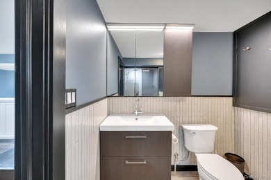 Custom-built and thoughtfully designed, this exceptional home - photo 42
