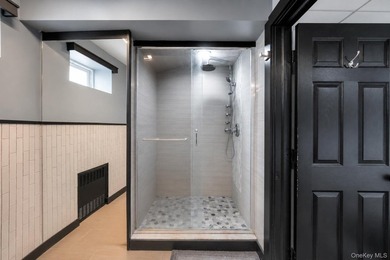 Custom-built and thoughtfully designed, this exceptional home - photo 43