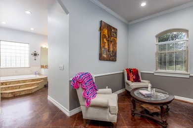 Nestled away from the hustle and bustle, this property offers - photo 46