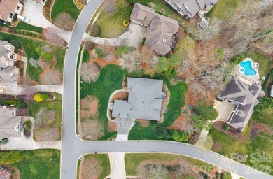 Welcome to an exceptional home in the highly sought-after - photo 47