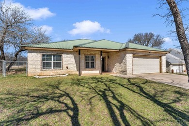 Lake LBJ Home For Sale in Kingsland Texas