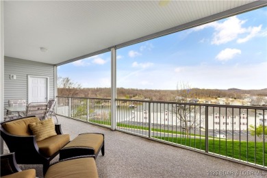 Lake Condo Sale Pending in Camdenton, Missouri