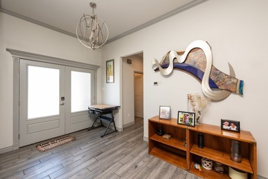 DISCOVER CASUAL, ELEGANT LAKE LIVING WITH THIS BEAUTIFULLY - photo 5
