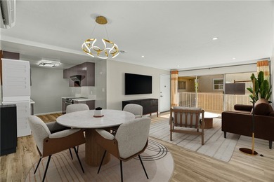LOCATION! Remodeled Downtown Long Beach condo with 2 BEDROOMS - photo 1