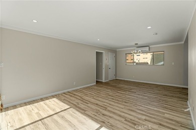 LOCATION! Remodeled Downtown Long Beach condo with 2 BEDROOMS - photo 5