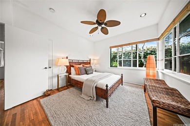 Tucked within a canopy of mature fruit trees and lush tropical - photo 11