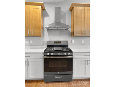 This one-owner, 2050+ SF, single level home was custom built in - photo 13