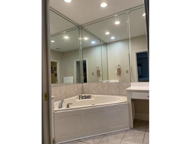 Come and look at this beautiful 3 bedroom, 2.5 bath townhome in - photo 13
