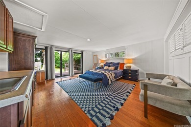 Tucked within a canopy of mature fruit trees and lush tropical - photo 15