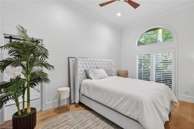 Welcome to your retreat in Monterey. Ideally situated on a quiet - photo 25