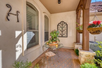 Don't miss this beautiful 2-bedroom, 2-bathroom townhome in the - photo 4