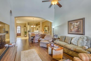 Don't miss this beautiful 2-bedroom, 2-bathroom townhome in the - photo 9