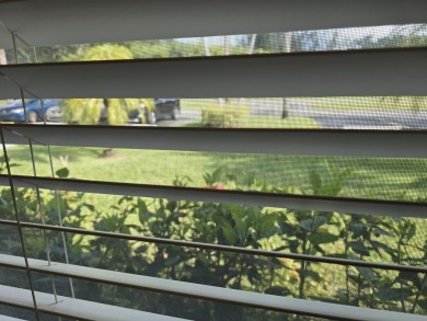 SPACIOUS 2/2 VILLA LOCATED ON QUIET STREET W/ SATELLITE POOL