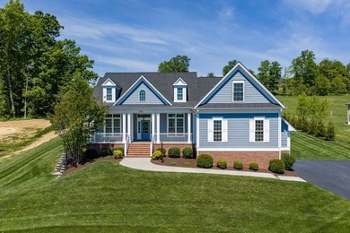 BEAUTIFUL CROSSROADS FARM CRAFTSMAN. Immaculate and ready to - photo 2