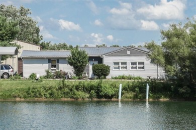 Lake Home Off Market in Mooresville, Indiana