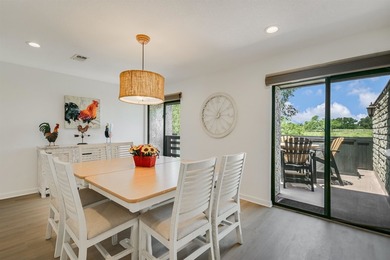 Beautifully remodeled waterfront townhome in Horseshoe Bay West - photo 8