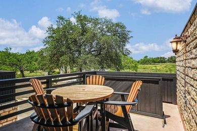 Beautifully remodeled waterfront townhome in Horseshoe Bay West - photo 9