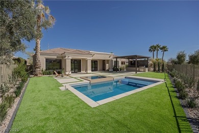 THIS HOME HAS BEEN BEAUTIFULLY REIMAGINED WITH TOP-QUALITY - photo 11