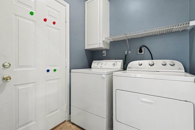 Welcome to this charming 3 bedroom, 2 bathroom ranch style home - photo 14