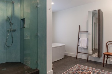 Some properties shout; this one whispers. Set discreetly behind - photo 20