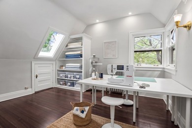 Prime Southeast Evanston:  A Masterpiece of History and Refined - photo 22
