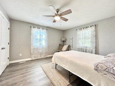 NEW PRICE! Cozy and comfortable will best describe this adorable - photo 22