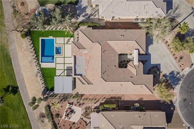 THIS HOME HAS BEEN BEAUTIFULLY REIMAGINED WITH TOP-QUALITY - photo 23