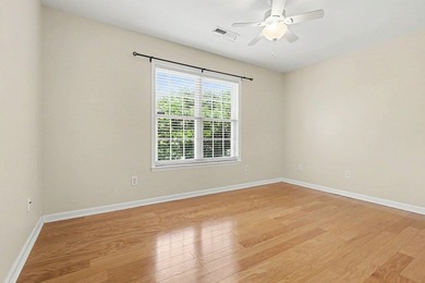 Welcome to this charming 3 bedroom, 2 bathroom ranch style home - photo 24