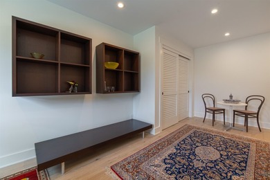 Some properties shout; this one whispers. Set discreetly behind - photo 27