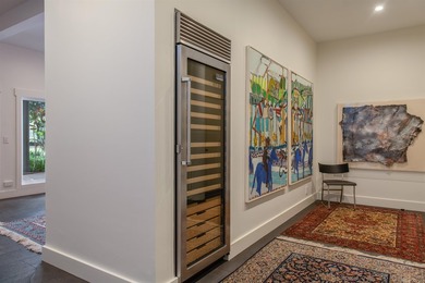 Some properties shout; this one whispers. Set discreetly behind - photo 33
