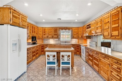 LAUGHLIN'S MOST EXTRAORDINARY CUSTOM HOME is finally on the - photo 6