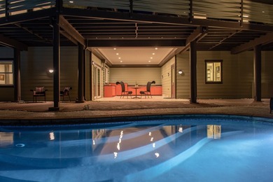 Some properties shout; this one whispers. Set discreetly behind - photo 40