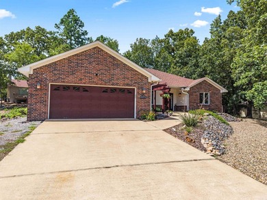 Low-maintenance brick home in a quiet, single-entry subdivision - photo 42