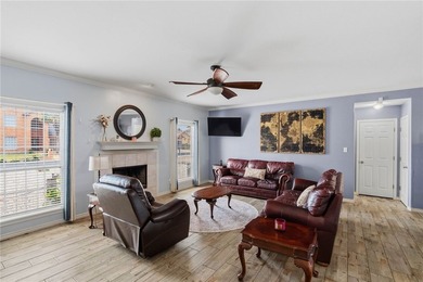 New Price! Welcome to your own slice of coastal paradise in the - photo 5