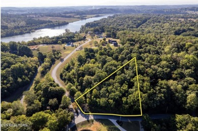 Lake Lot For Sale in Loudon, Tennessee