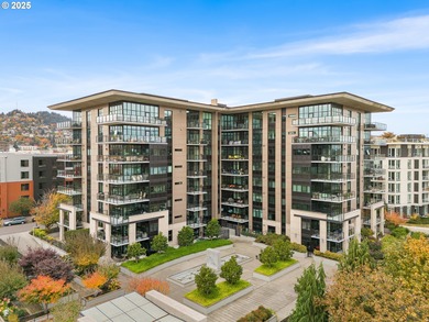 Lake Condo For Sale in Portland, Oregon