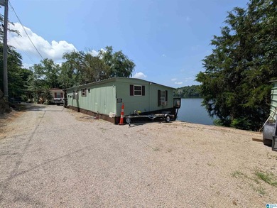 Don't miss out summer is still here! 2-bedroom 1 bath home on - photo 14