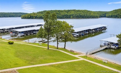 Looking for peaceful relaxation at Lake of the Ozarks, here it - photo 40