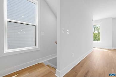 Ready to Occupy. Actual photos. END UNIT. The Avon is a modern - photo 9