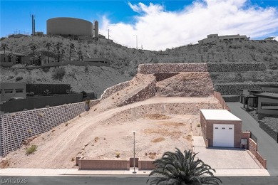 Discover one of the last available buildable lots at the end of - photo 2