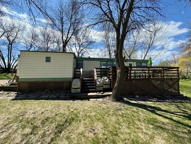 A charming hideaway on Roykota Bay - Lake City, SD! Located just - photo 10