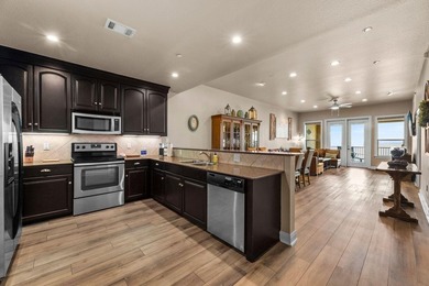Lakefront living at The Waters at Horseshoe Bay Resort in this - photo 5