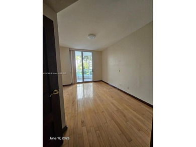 Immaculate apartment located in the best location of Aventura