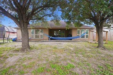 Welcome Home!!! Prepare to fall in love with this beautifully - photo 22