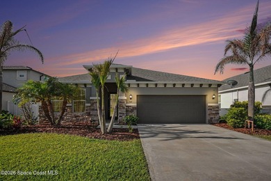 Better than new and move-in ready! This beautifully maintained - photo 1
