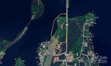 Rare Lake Norman Waterfront Development Opportunity. 6.4 acres - photo 1