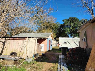 Location! Location! Location! Situated just off 9 Mile Rd. in an - photo 6