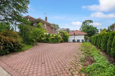 Tons of potential to make this brick center hall colonial ur own - photo 2